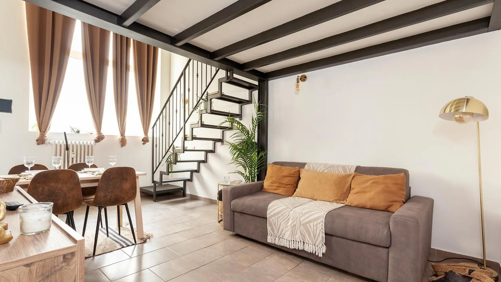 Apartment La Regina Delle Locazioni In Porta Romana 1 Milan Italy